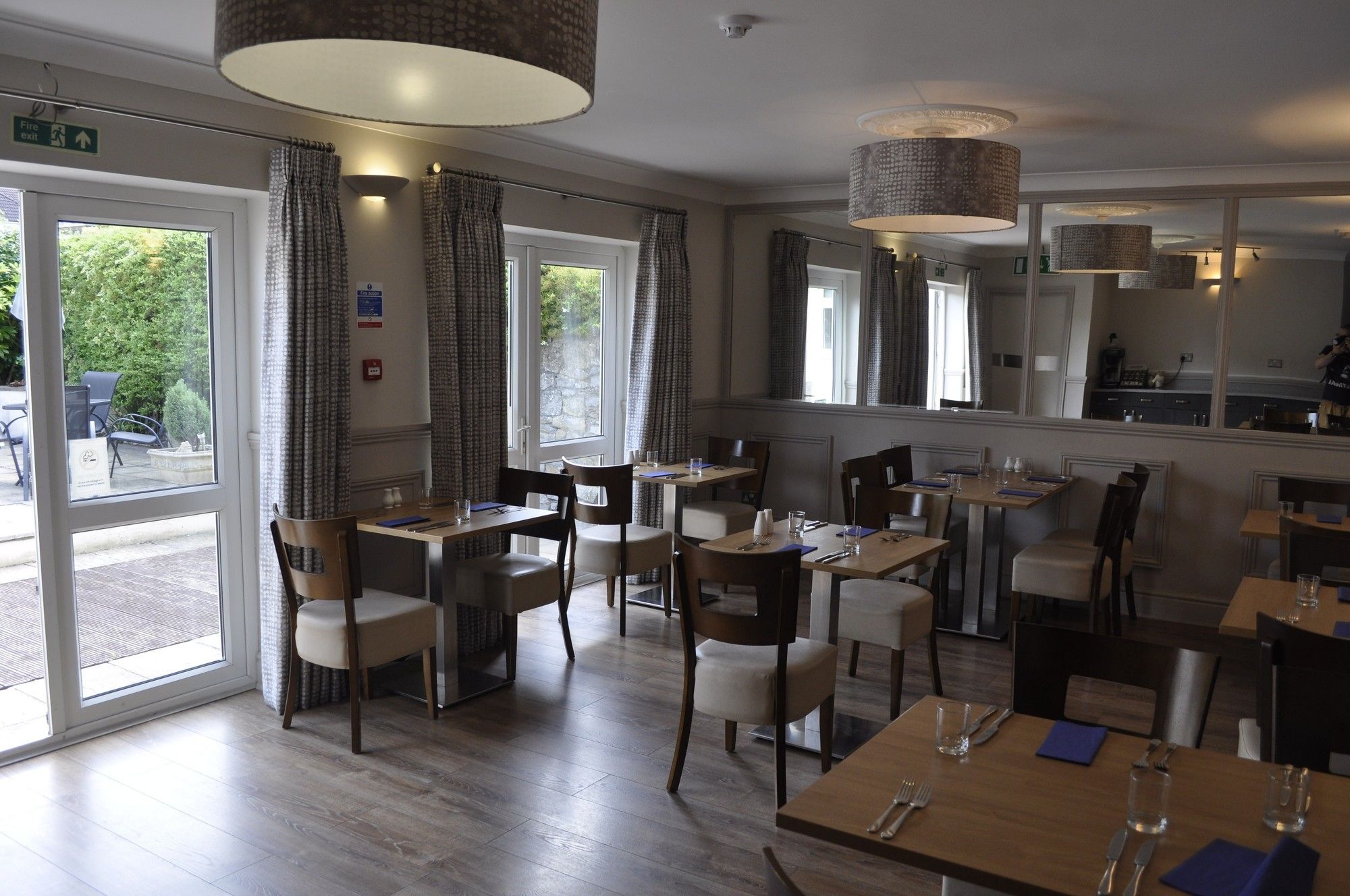 Hayward'S At The Grasmere Keynsham Exterior photo